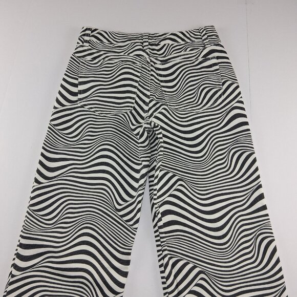 Forever 21 Premium Straight Leg Jeans Women's Size 27 Black White Abstract Print - Picture 4 of 8